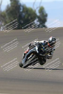 media/Sep-21-2025-TrackDaz (Sun) [[277c75b276]]/B Group/1220pm (Turn 2)/